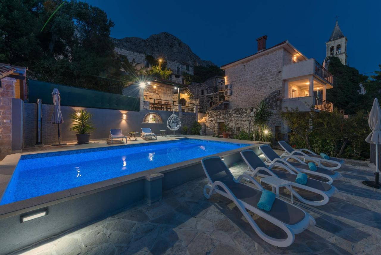 Vila Divna Podgora Exteriör bild