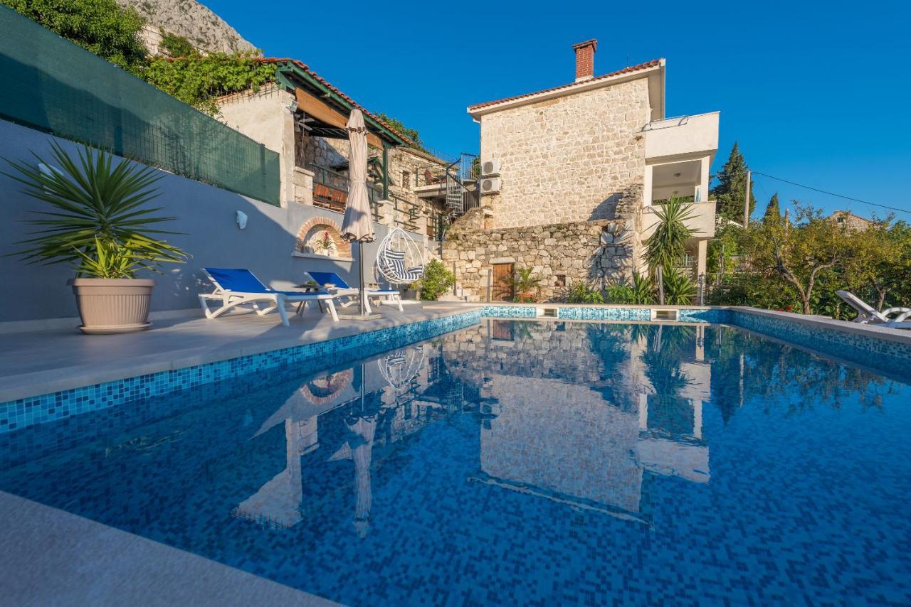 Vila Divna Podgora Exteriör bild