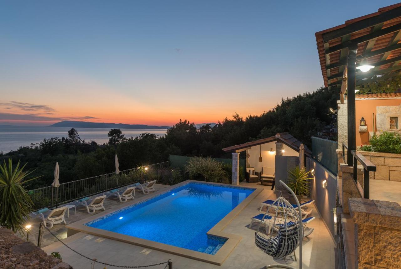 Vila Divna Podgora Exteriör bild