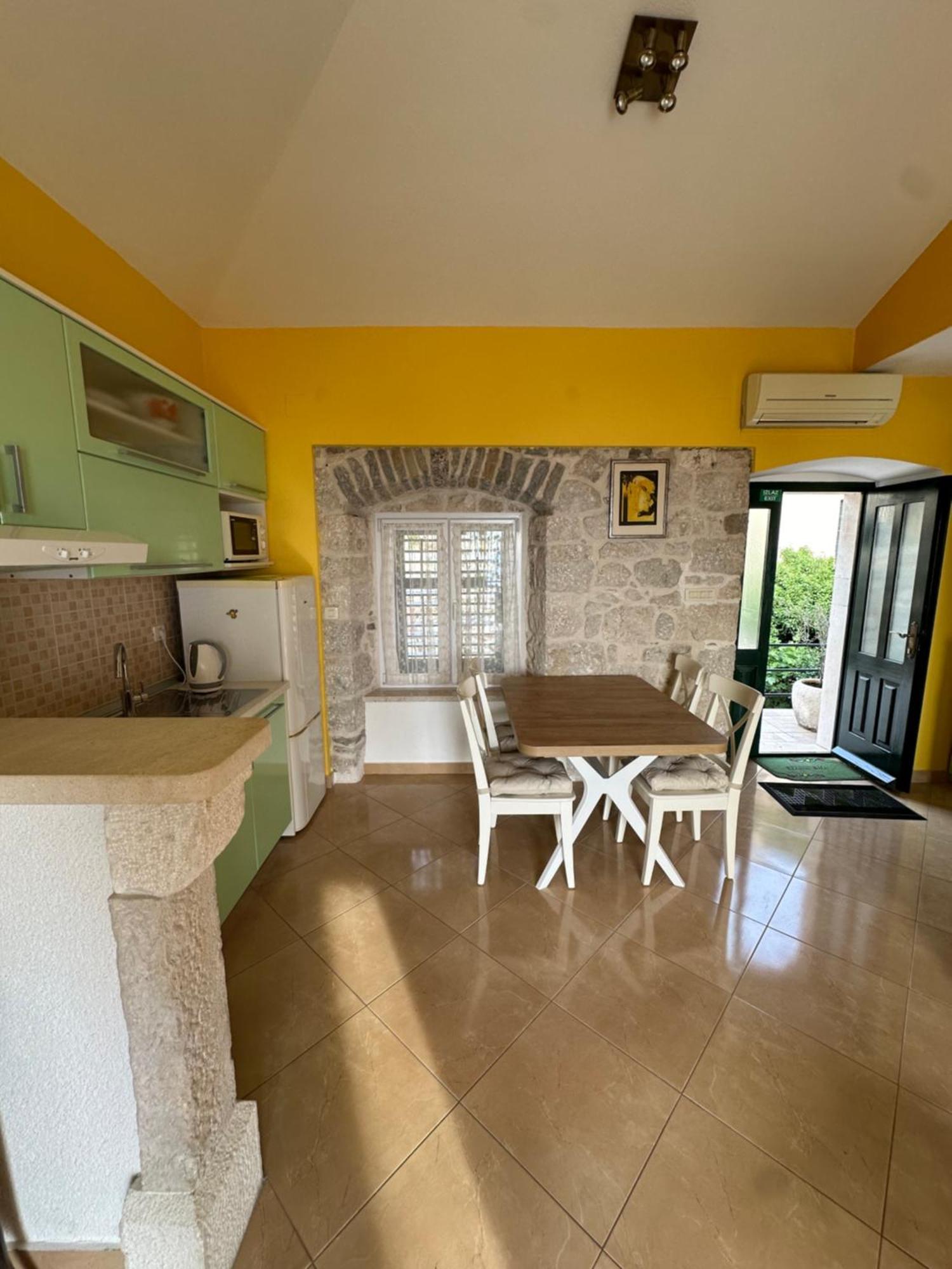 Vila Divna Podgora Exteriör bild