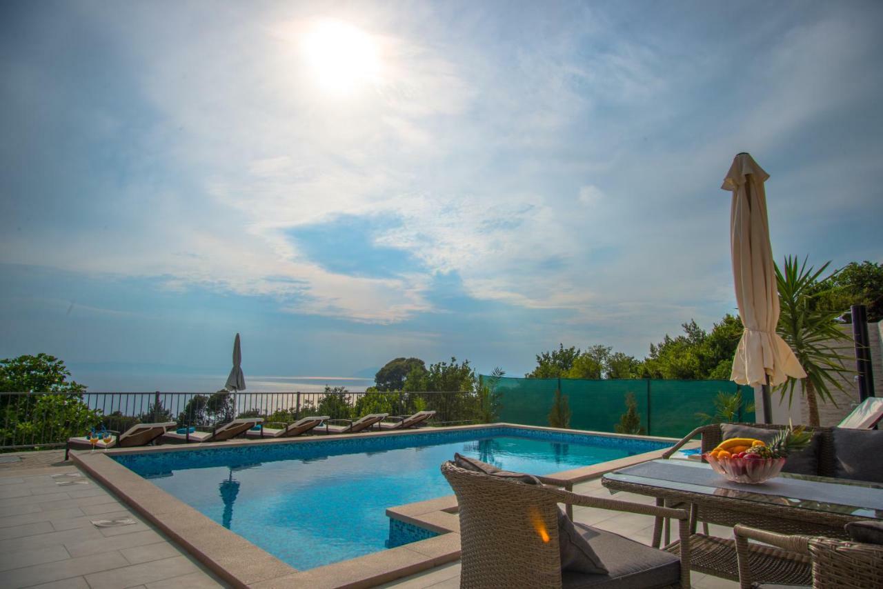 Vila Divna Podgora Exteriör bild